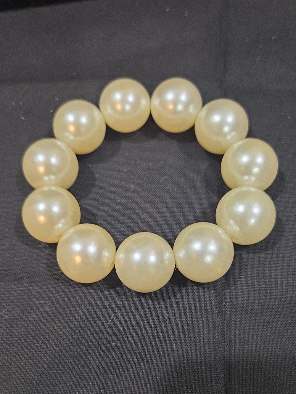 FAUX PEARL STRETCH BRACELET